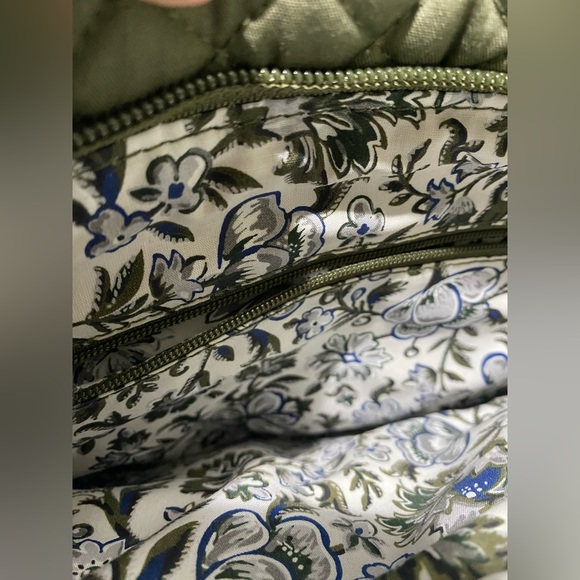 Vera Bradley Triple Zip Crossbody Purse - Picture 6 of 15